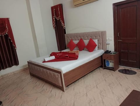 HOTEL HOLIDAY INN PARADISE Hôtel in Chandigarh