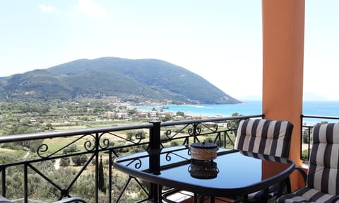 Balcony/Terrace, Mountain view, Sea view