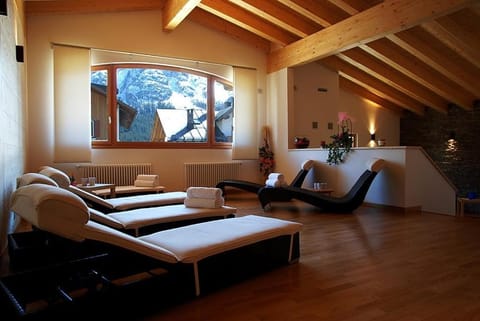 Solarium, Spa and wellness centre/facilities, Spa and wellness centre/facilities