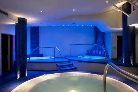 Hot Tub, Spa and wellness centre/facilities, Swimming pool