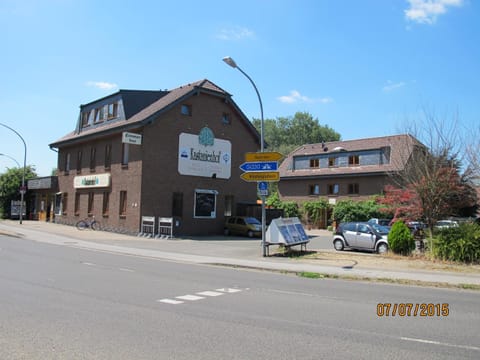 Kastanienhof Hôtel in Mönchengladbach
