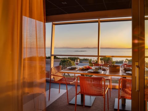 Dining area, Sea view