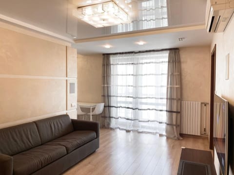 2-bedroom apartment Most City Area, Ekaterynoslav square Apartment in Dnipro