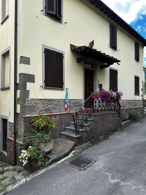 A COLLODI IO & MAMMA Bed and Breakfast in Capannori