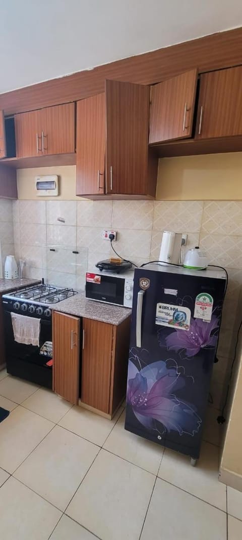 Executively furnished 3br apartment located 15minutes from JKIA Apartment in Nairobi