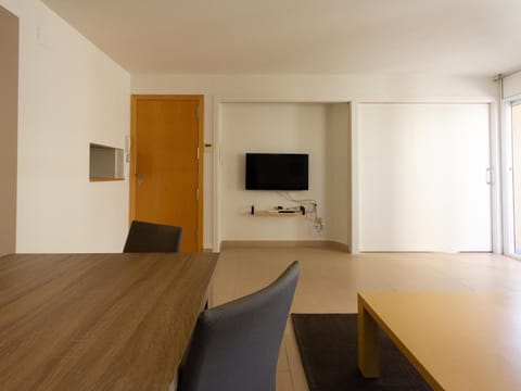 INNOUTHOME Apartamento con wifi y aire santiago russinyol Condo in L'Ametlla de Mar