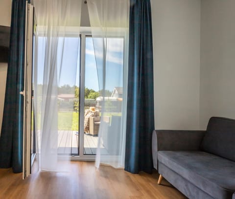 Natural landscape, TV and multimedia, View (from property/room), Balcony/Terrace, Seating area