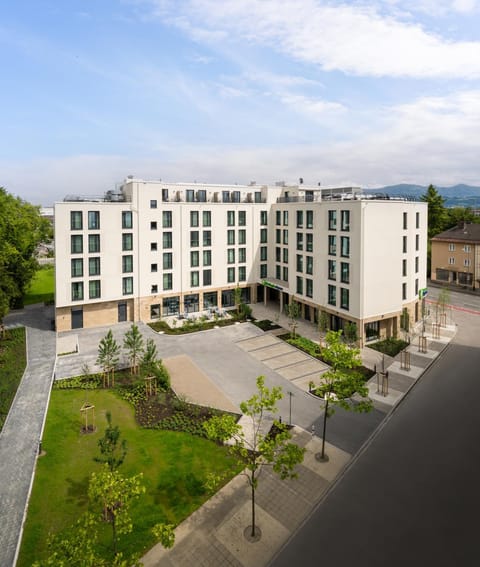 Property building, Inner courtyard view