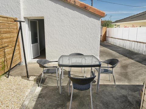 Patio, Balcony/Terrace