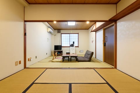 OYO Ryokan Hamanako no Yado Kosai - Vacation STAY 38825v Hotel in Aichi Prefecture