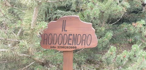 Il Rododendro Condo in Ponte di Legno