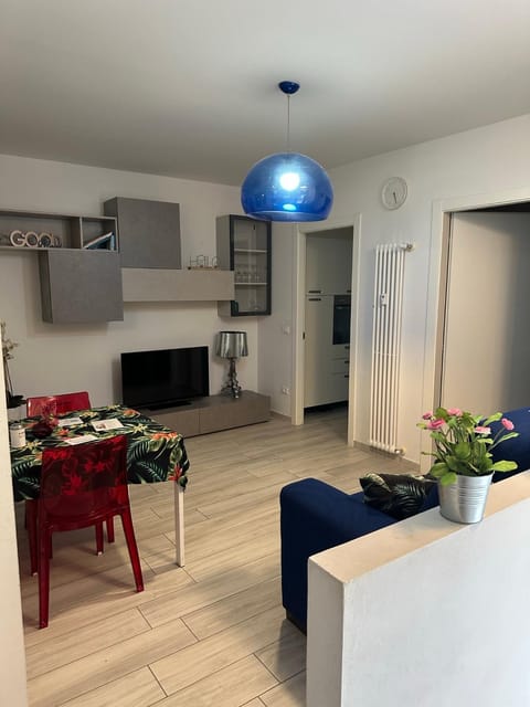 Manuel's Home 1 FREE parking Wi-Fi AC Apartment in Bolzano