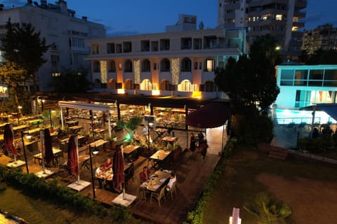 Tema 242 Hotel Hôtel in Antalya