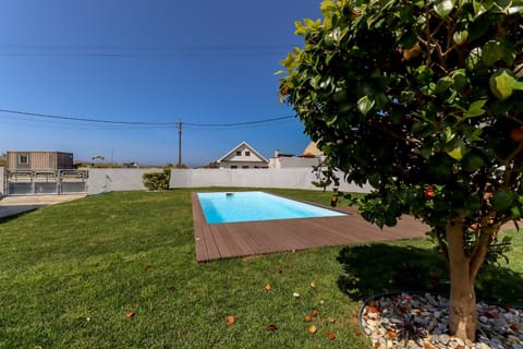 Viana Fishers House - Amazing Apartments in Front of the Sea House in Viana do Castelo District