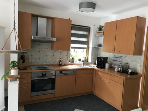 Blue House Mosel Apartment in Trier-Saarburg