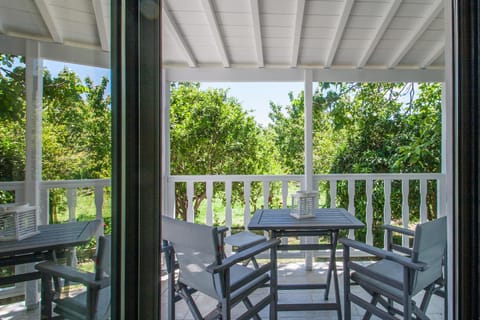 Balcony/Terrace, Garden view