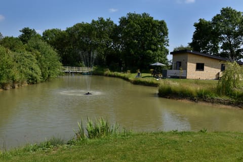 col's mere Chalet in West Lindsey District