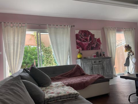 Villa et maisonnette provençales Villa in Carpentras