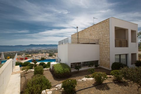 Facade/entrance, Garden, Sea view, Swimming pool