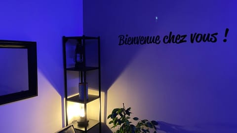 Bienvenue chez vous "appartement classé 2 étoiles en RDC avec espace extérieur et parking" Apartment in Dole