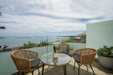 Kolymbari Sea Front Cozy Apartments Condo in Crete