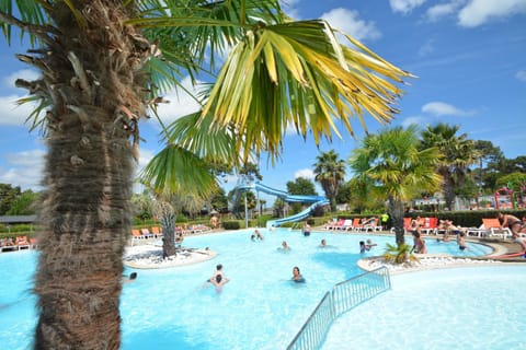 Aqua park, Swimming pool, sunbed