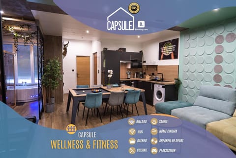 Property logo or sign, Hot Tub, Sauna, Kitchen or kitchenette, Fitness centre/facilities, Sports