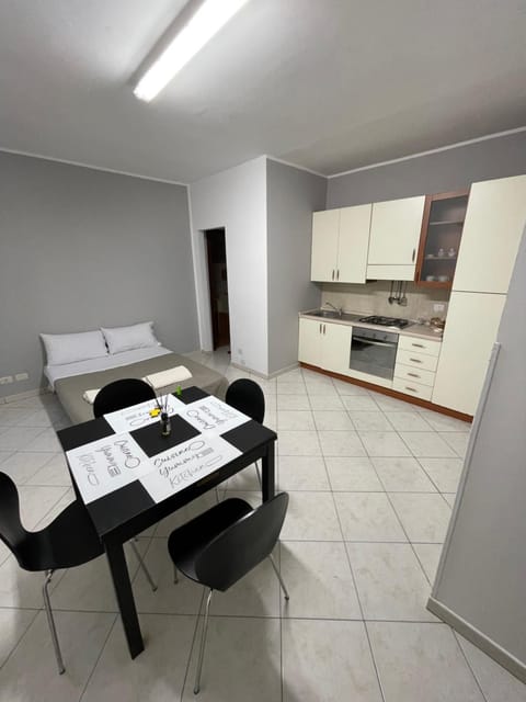 IL QUADRIFOGLIO intero appartamento centro città Apartment in Villa San Giovanni