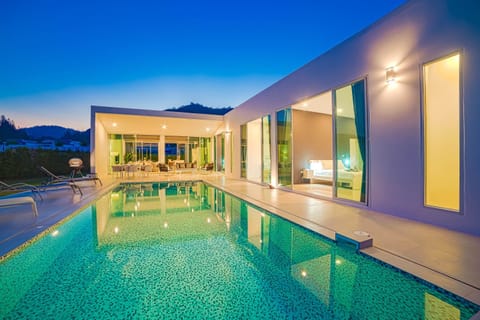 5 Bedroom Modern Pool Villa! - KH-A7 Villa in Nong Kae