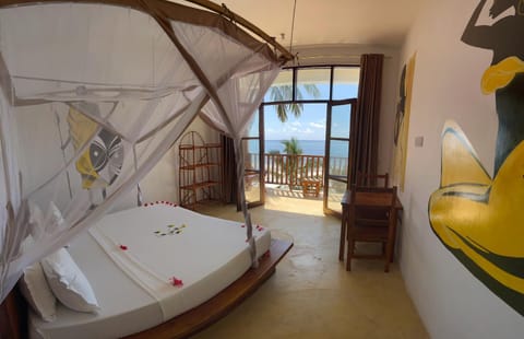 Property building, Bed, Photo of the whole room, Sea view