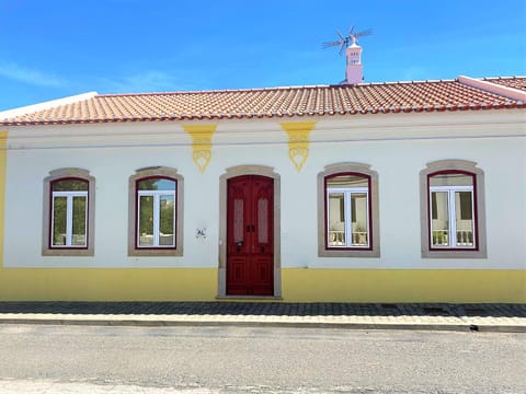 Casa do Mar Salgado House in Vila Nova de Cacela