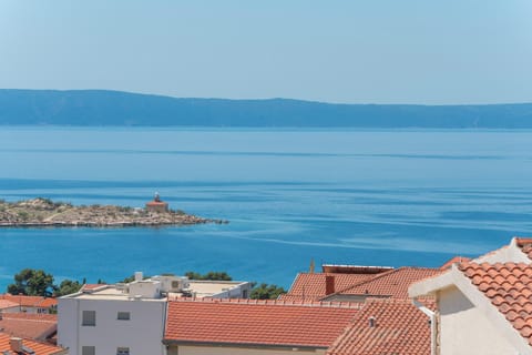 Vila Marina Sea&City View Condo in Makarska