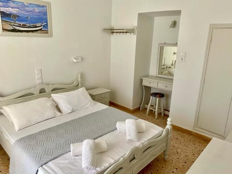 Studios Argyris Apartment hotel in Poros