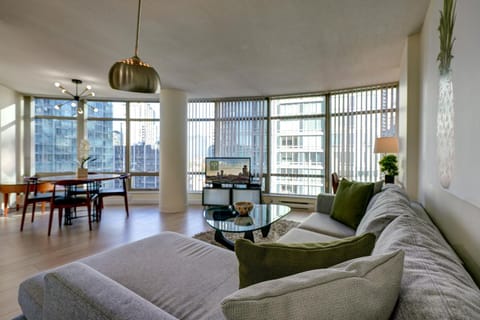 Dunowen Properties Apartment in Vancouver