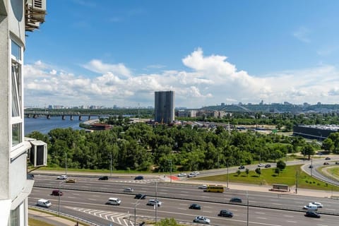 Fashionable panoramic apartments Dnieper. Obolon Eigentumswohnung in Kiev City - Kyiv