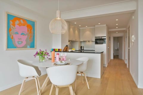 Stunning sunny renovated apartment on top location in 't Zoute Apartment in Knokke-Heist