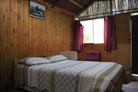 Bed, Photo of the whole room, Decorative detail