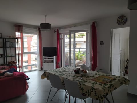 MENTON Park Apartment Condo in Roquebrune-Cap-Martin