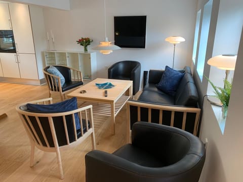 Communal lounge/ TV room, Seating area