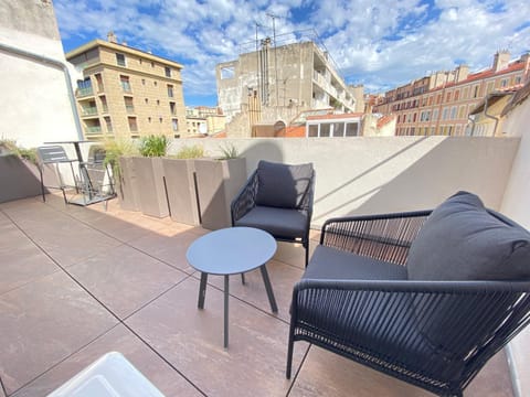 LES TOITS DU VIEUX-PORT Apartment hotel in Marseille