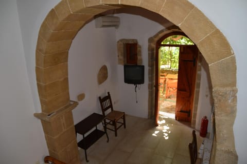 Day, Summer, Living room, Dining area