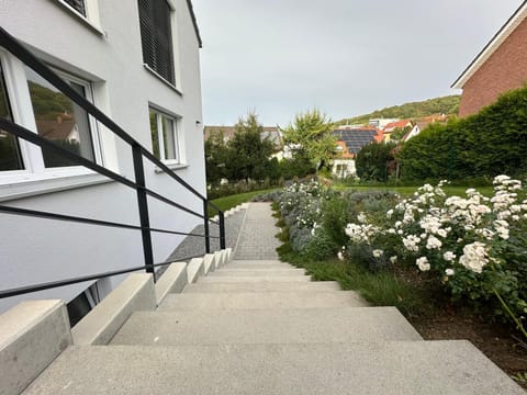 Modernes Apartment mit eigener Terrasse & Garten Condo in Aalen