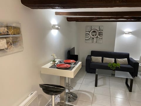 Studio Cité historique Apartment in Vence