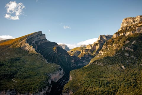 Nearby landmark, Off site, Day, Natural landscape, Hiking, Autumn, Sunset