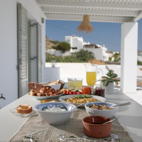 Balcony/Terrace, Breakfast