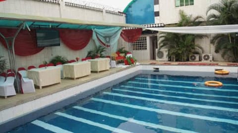 Room in Apartment - Royal View Hotel Presidential Suite Bed and Breakfast in Lagos