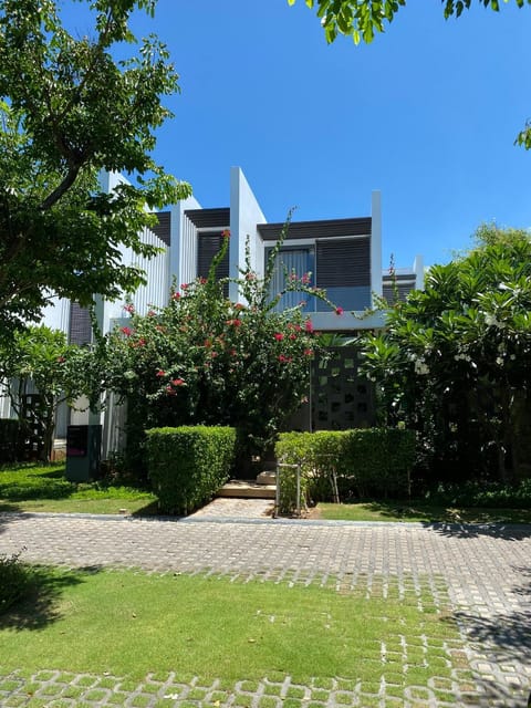 Okinawa Villas and Beach Club - Oceanami Resort Villa in Ba Ria - Vung Tau