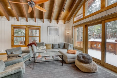 Seclusion in Style House in Truckee