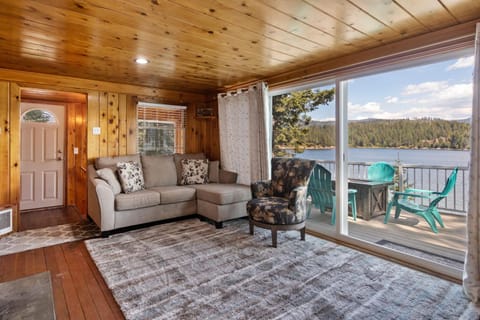 Lakeside Loungin' House in Kootenai County