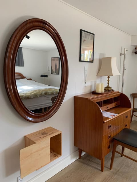 Guests, Area and facilities